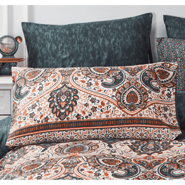 Tache Home Fashion Tache Rustic Paisley Mandala Palace Teal Orange Ivory Pillowcases (KF174)