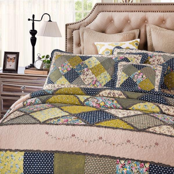 Tache Home Fashion Tache Spring Shower Olive Green Navy Blue Floral Scalloped Cotton Patchwork Quilt Set (DXJ10077)