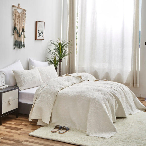 Tache Home Fashion Tache Vanilla Cream Ivory Paisley Damask Stitch Matelassé Cotton Quilt Set (JHW-643)