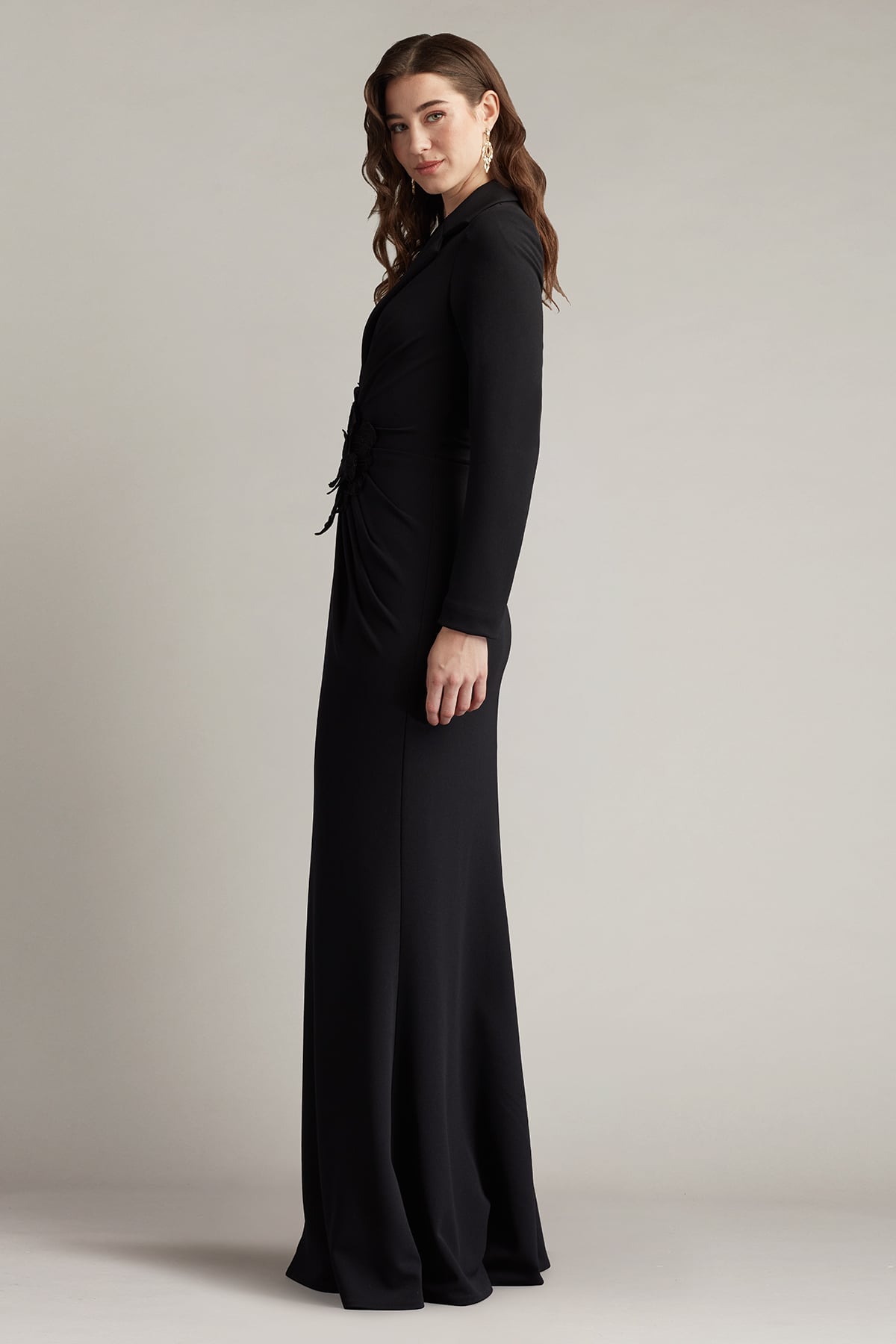 Tadashi Shoji Ardela Center Front Ruffle Gown