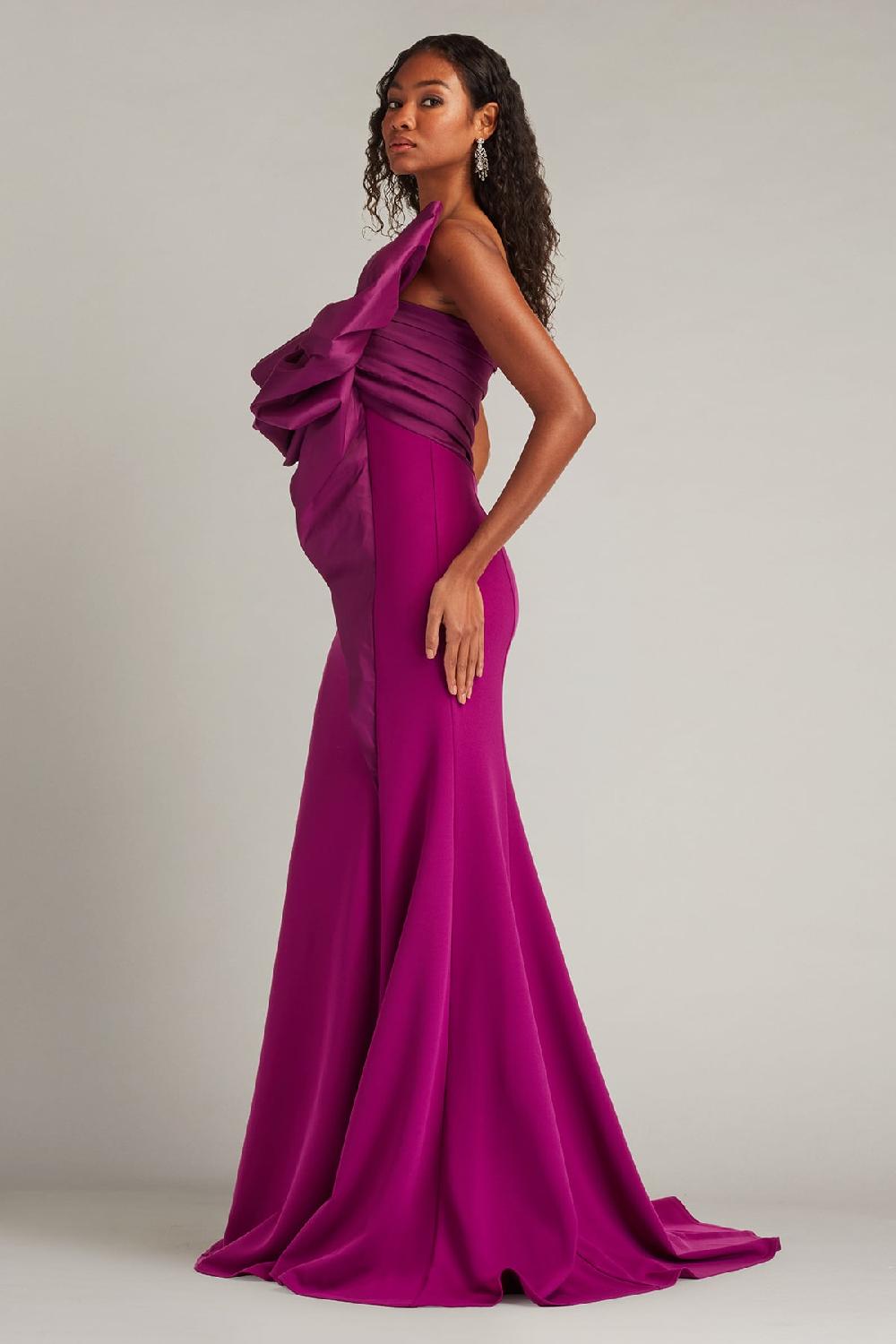 Tadashi Shoji Breton Sculpted Bow Gown