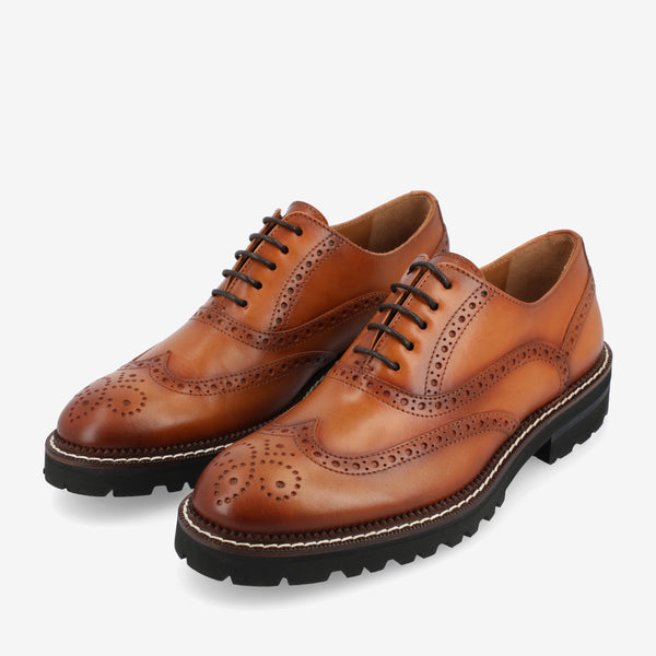 Taft The Becca Shoe In Honey