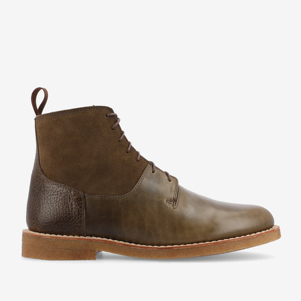 taft The Douglas Boot in Olive