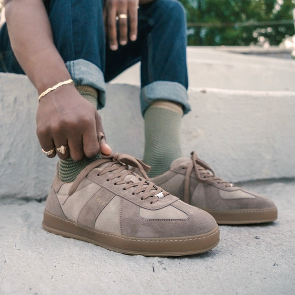 Taft The Gatsby Sneaker In Taupe Suede