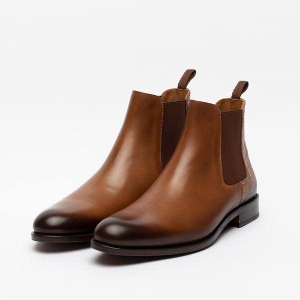 Taft The Hiro Chelsea Boot In Honey
