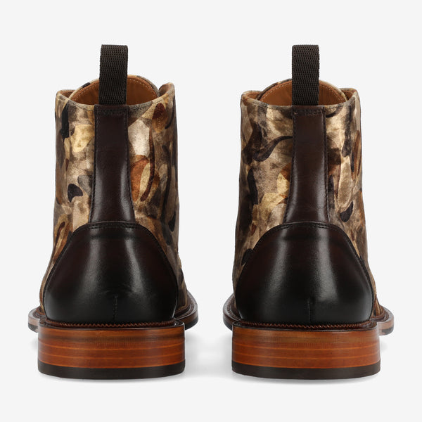 Taft The Jack In Abstract