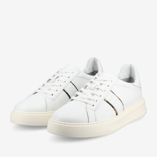 Taft The Logan Sneaker In White