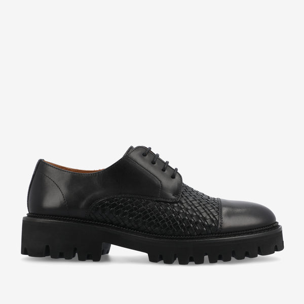 taft The Lucia Shoe in Black Woven