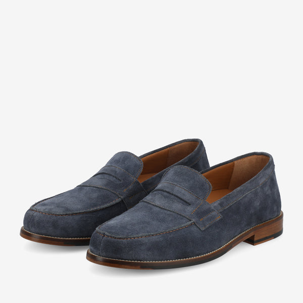 Taft The Sterling Loafer In Washed Blue Suede