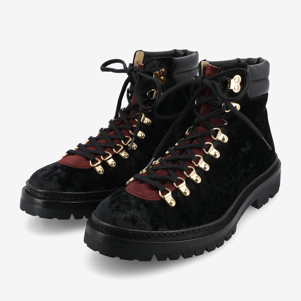 Taft The Viking Boot In Black Velour
