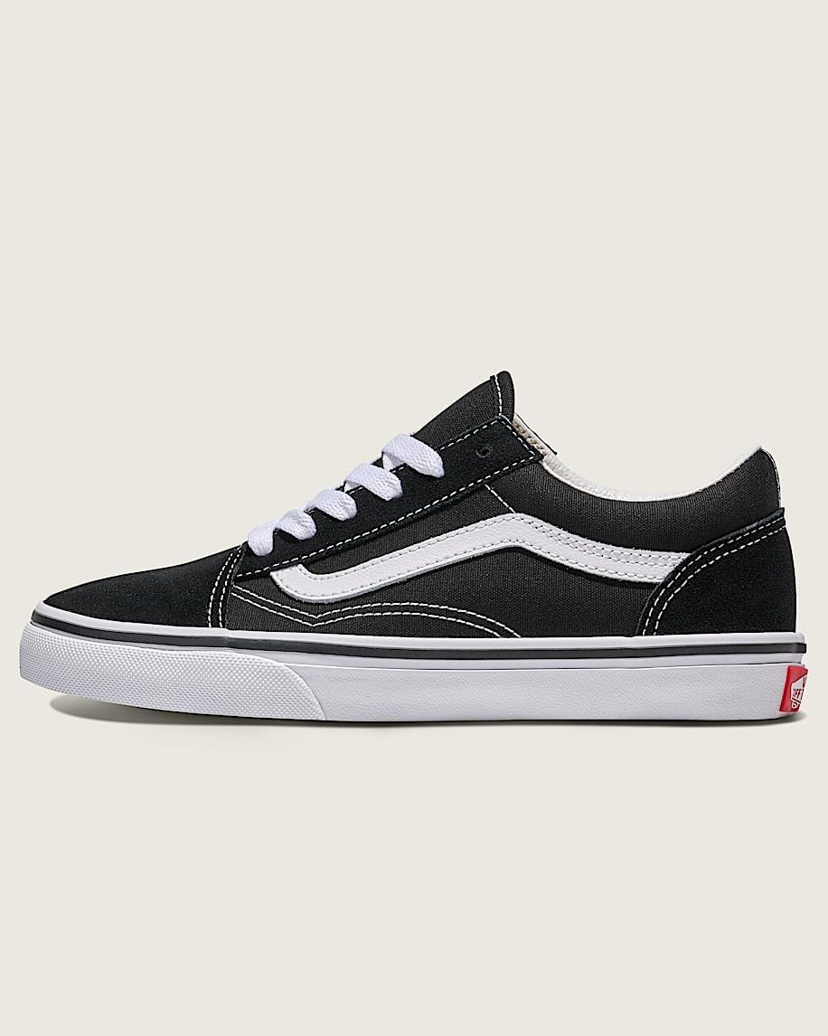 taka hayashi for vault by vans Big Kids Old Skool Shoe Black White