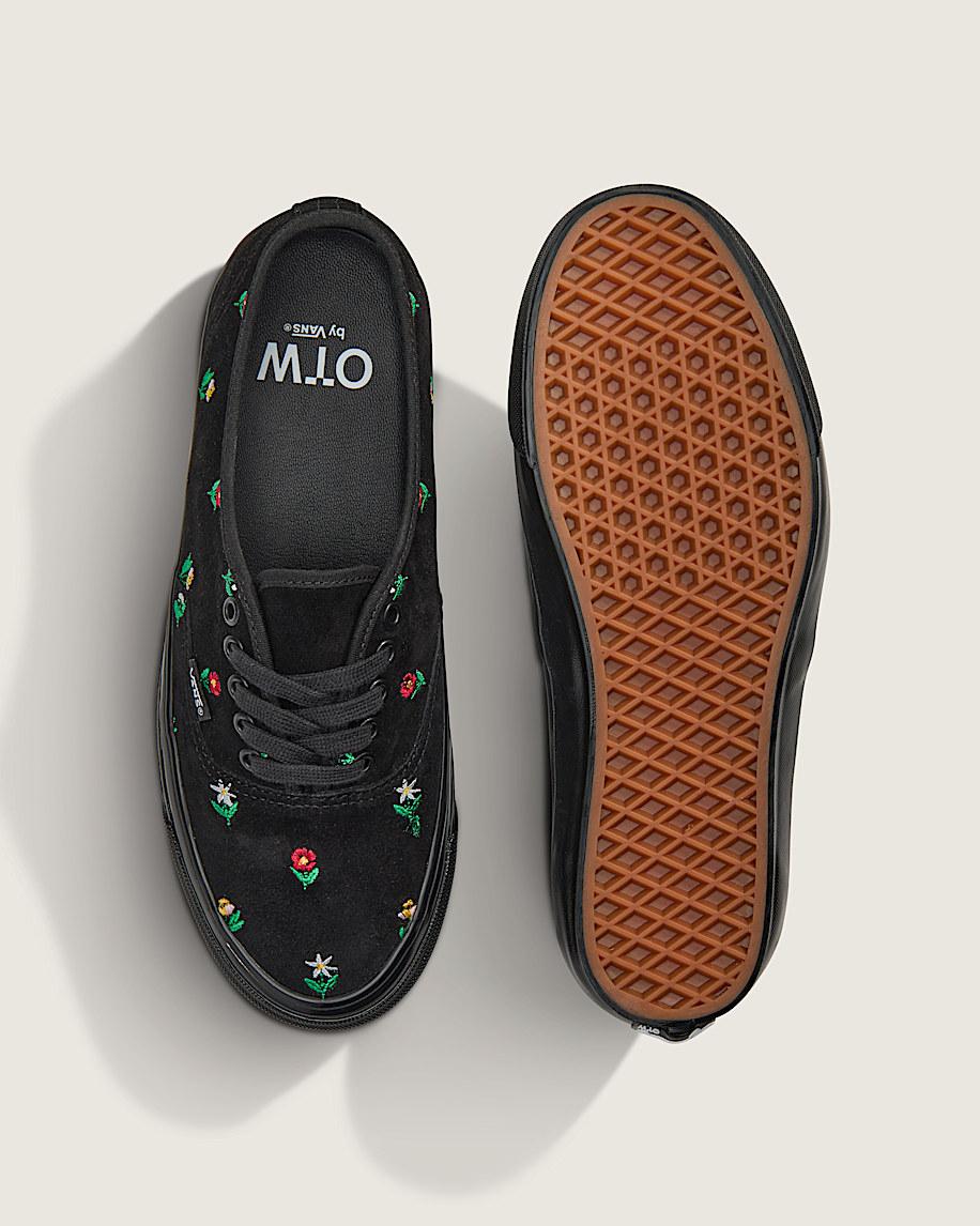 Taka Hayashi For Vault By Vans OTW Authentic 44 Flower Print Black