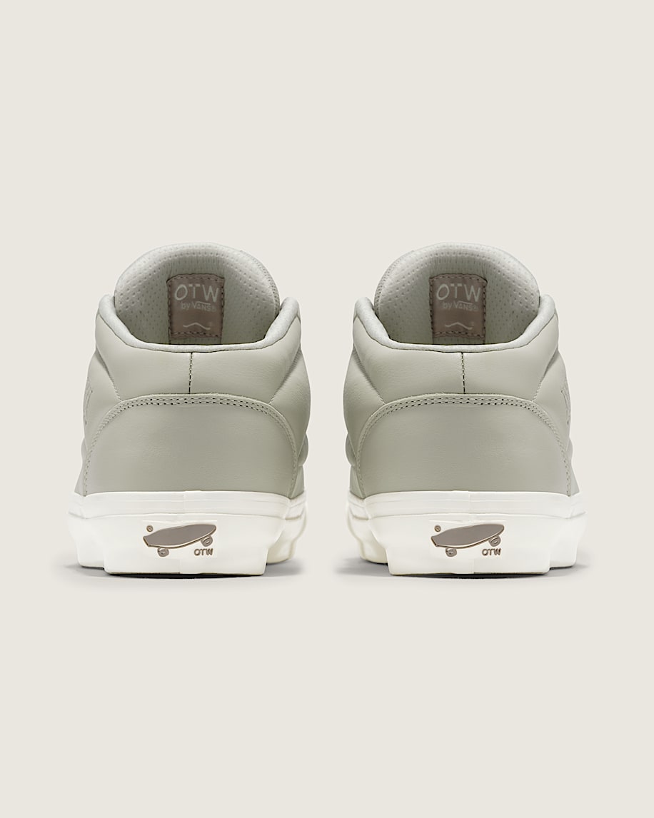 Taka Hayashi For Vault By Vans OTW Half Cab Foam Warm Grey