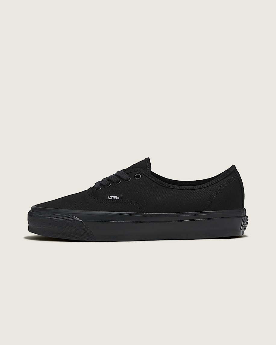 taka hayashi for vault by vans Premium Authentic Shoe Blackout