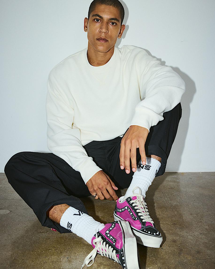 Taka Hayashi For Vault By Vans Premium Old Skool 36 Shoe Fuchsia Red