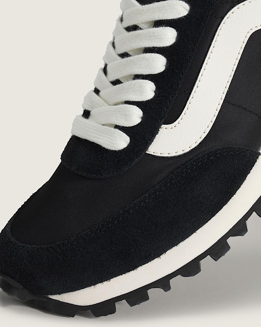 Vans Premium Style 152 Shoe Black