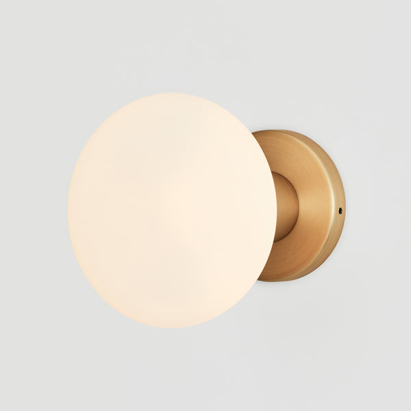 tala Lochan Wall Light in Brass + Oval
