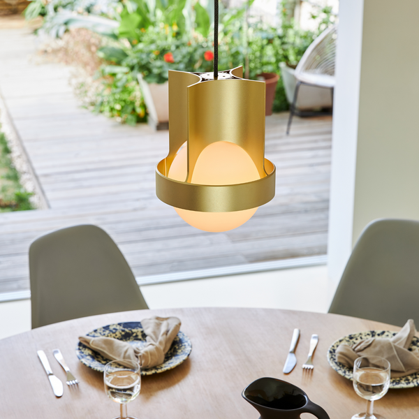Tala Loop Single Pendant In Gold + Sphere IV