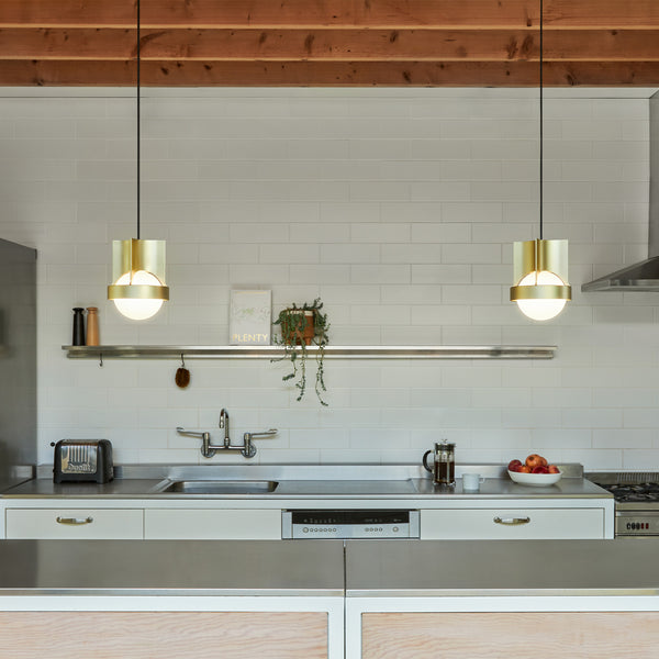 Tala Loop Single Pendant In Gold + Sphere IV