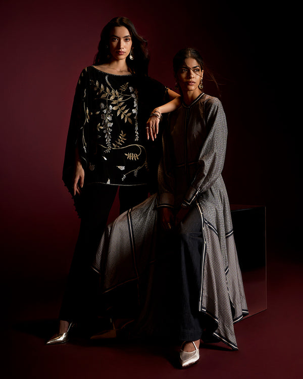 talitha Eliza Zardosi Poncho