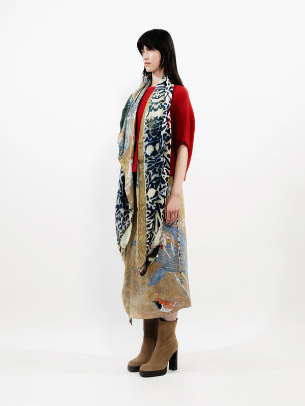 Talking Walls Ava Crimson Komadori