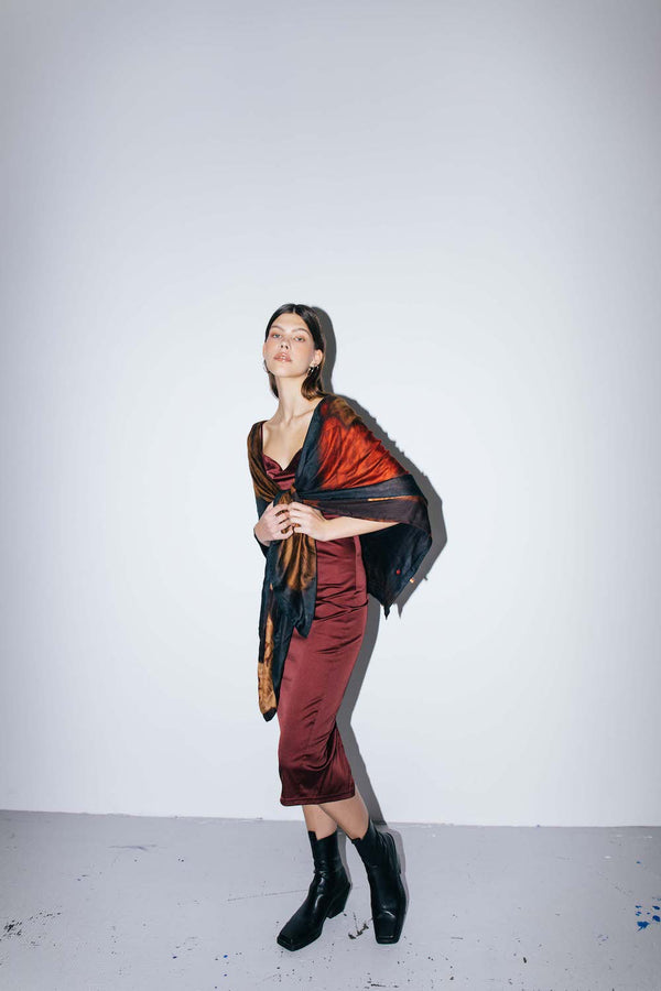 Talking Walls Ava Double Face - Sitting On A Wall