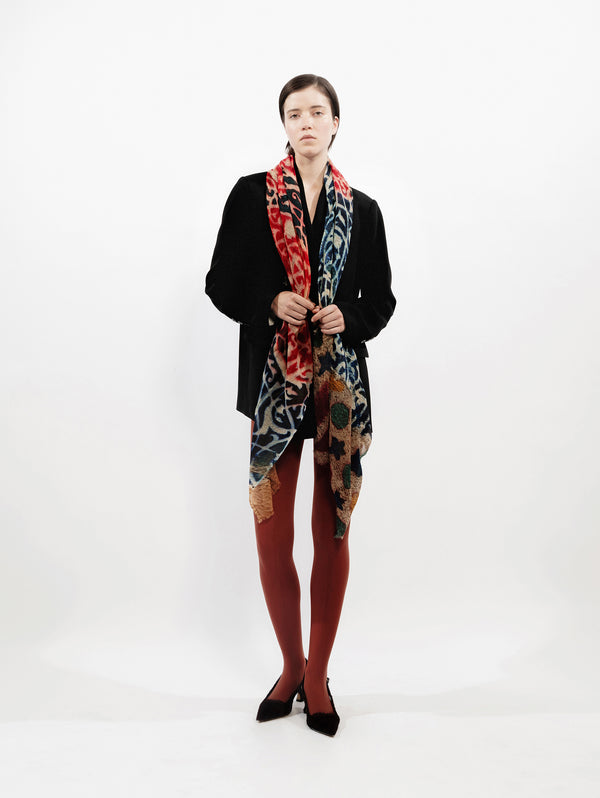 talking walls ela crimson