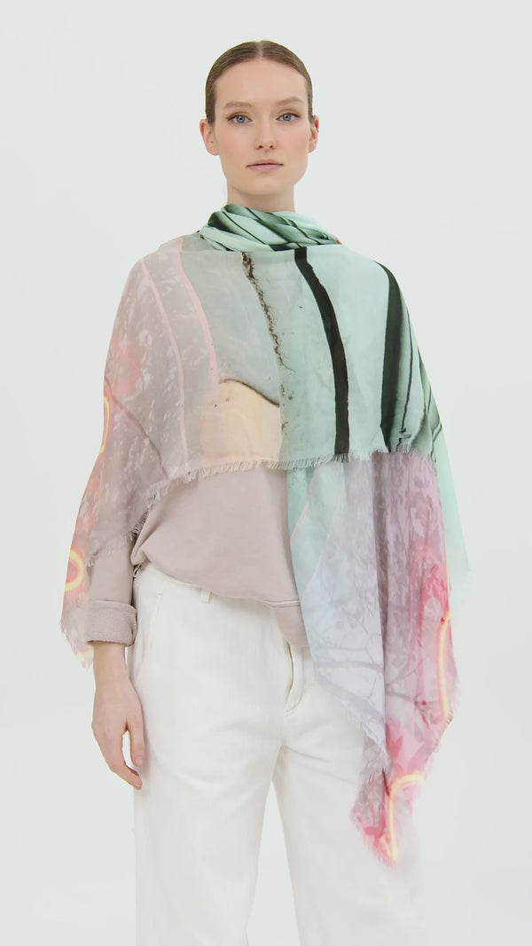 Talking Walls Ela Single Face - Neon Poppy