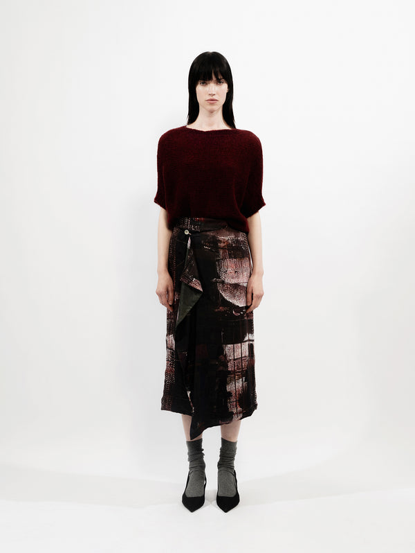 talking walls lio red dahlia