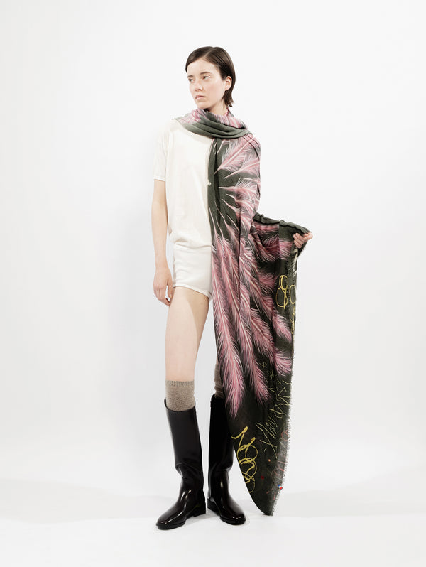 Talking Walls Mae Burlesque