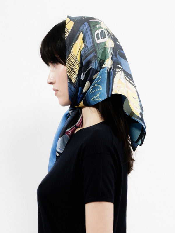 talking walls twiggy blue bar