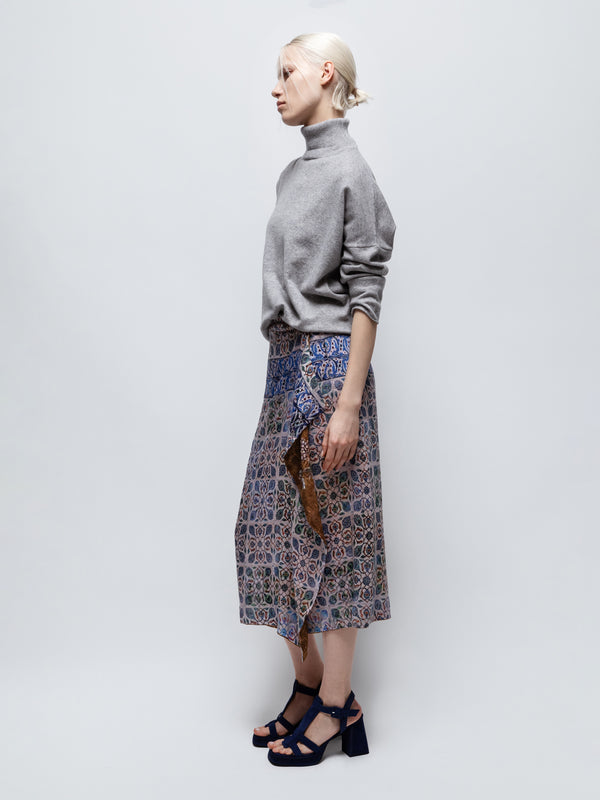 Talking Walls Zoé Hana Cobalt