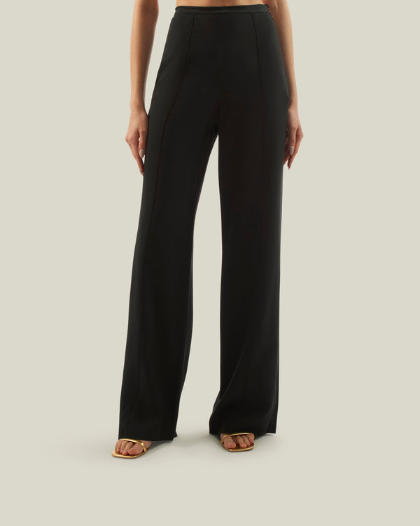 taller marmo Marlene Pants in Black