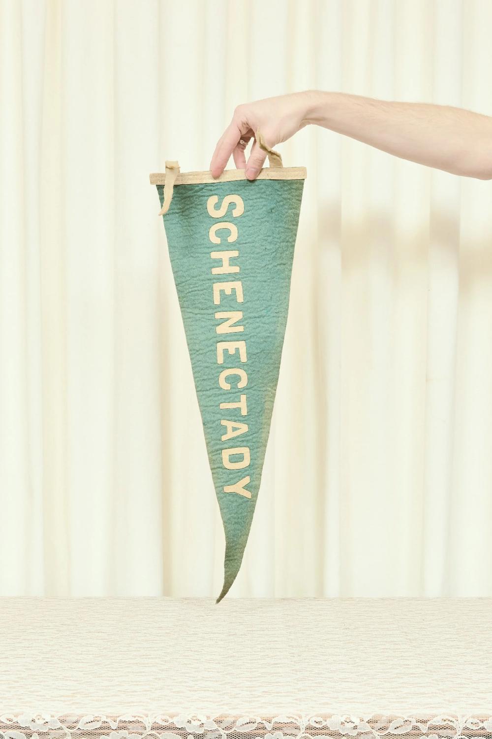 Tanner Fletcher Antique "Schenectady" Pennant