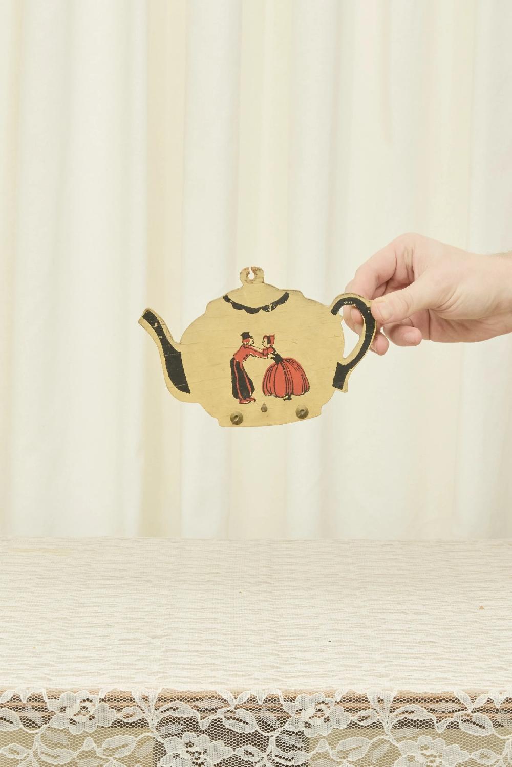 Tanner Fletcher Vintage Dancing Teapot Wall Hook
