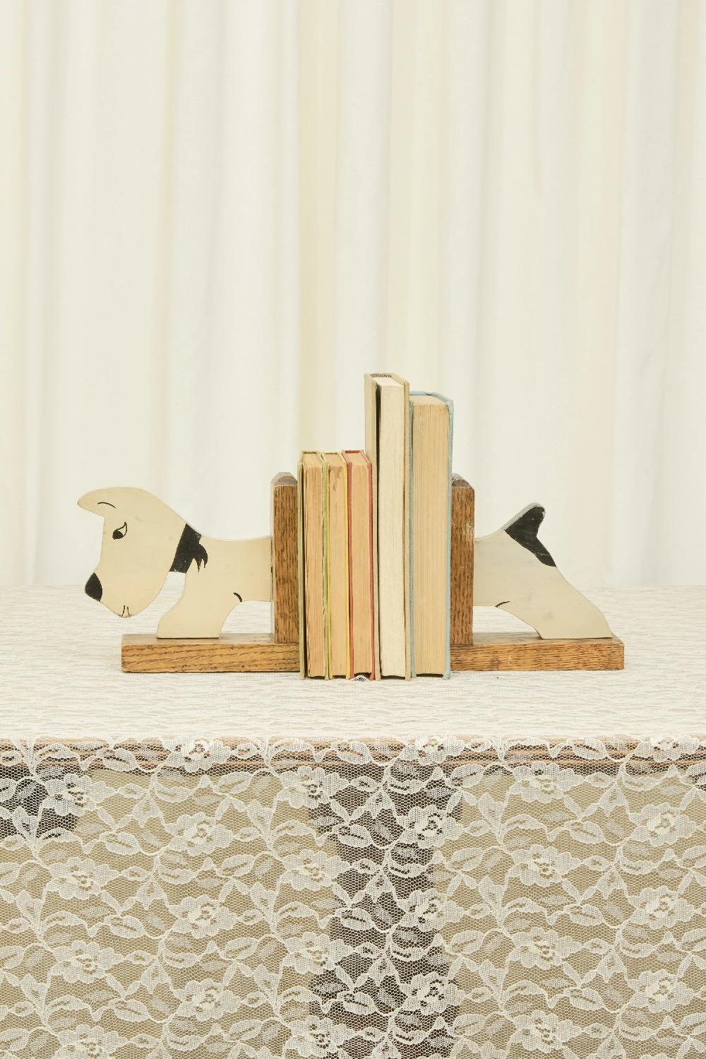 tanner fletcher Vintage Scottie Painted Bookends