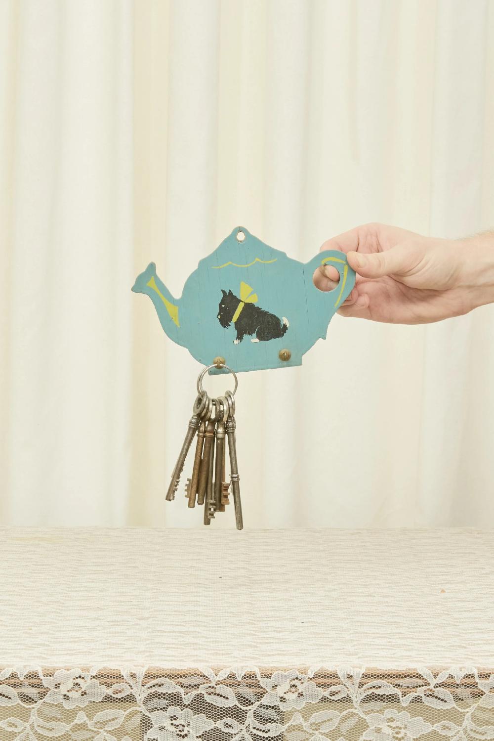 Tanner Fletcher Vintage Scottie Teapot Wall Hook