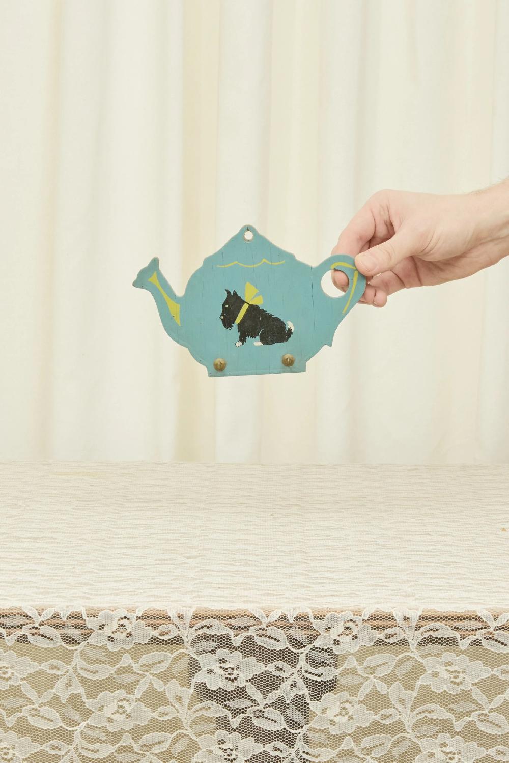 Tanner Fletcher Vintage Scottie Teapot Wall Hook