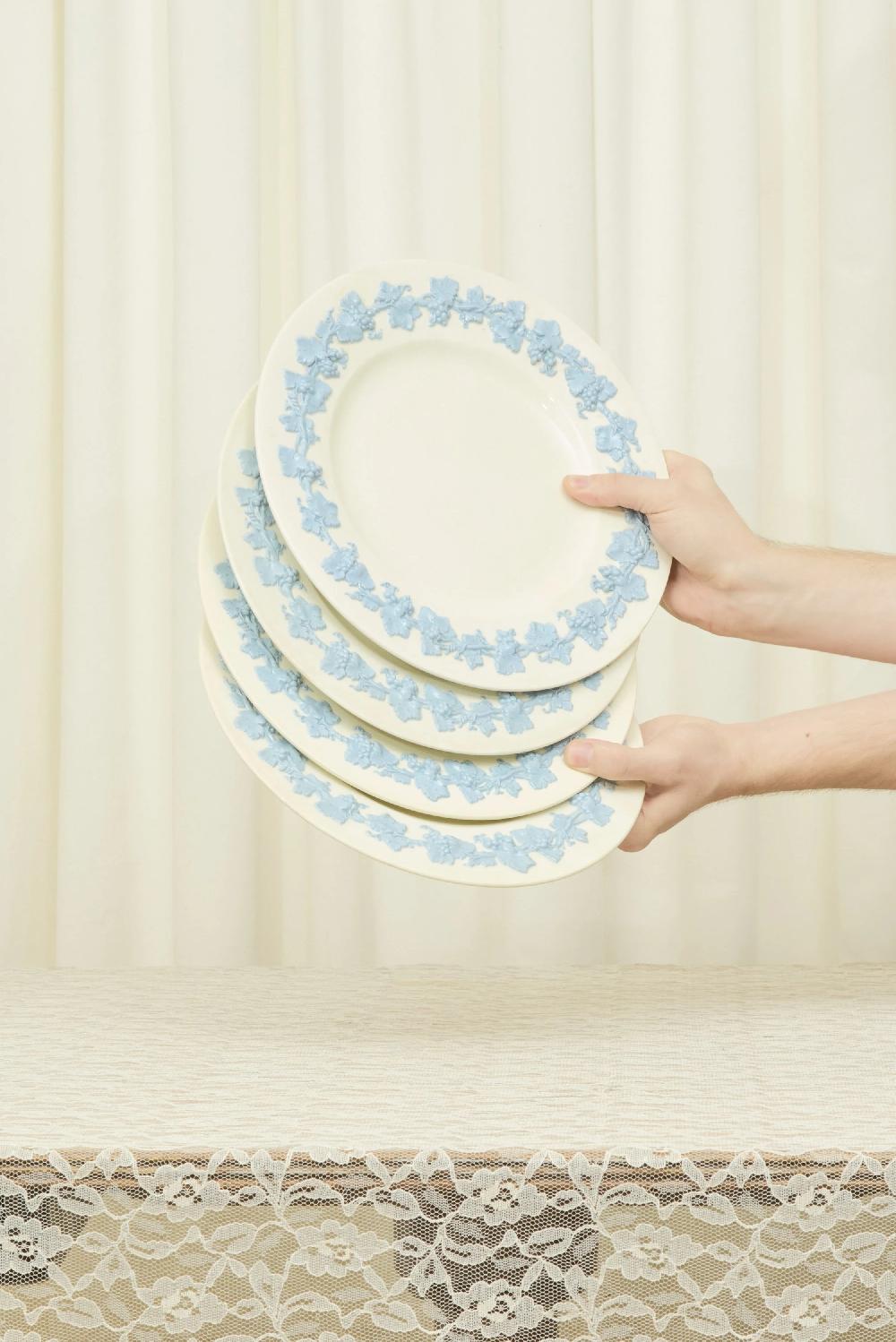 Tanner Fletcher Vintage Floral Trimmed Plates Set/4