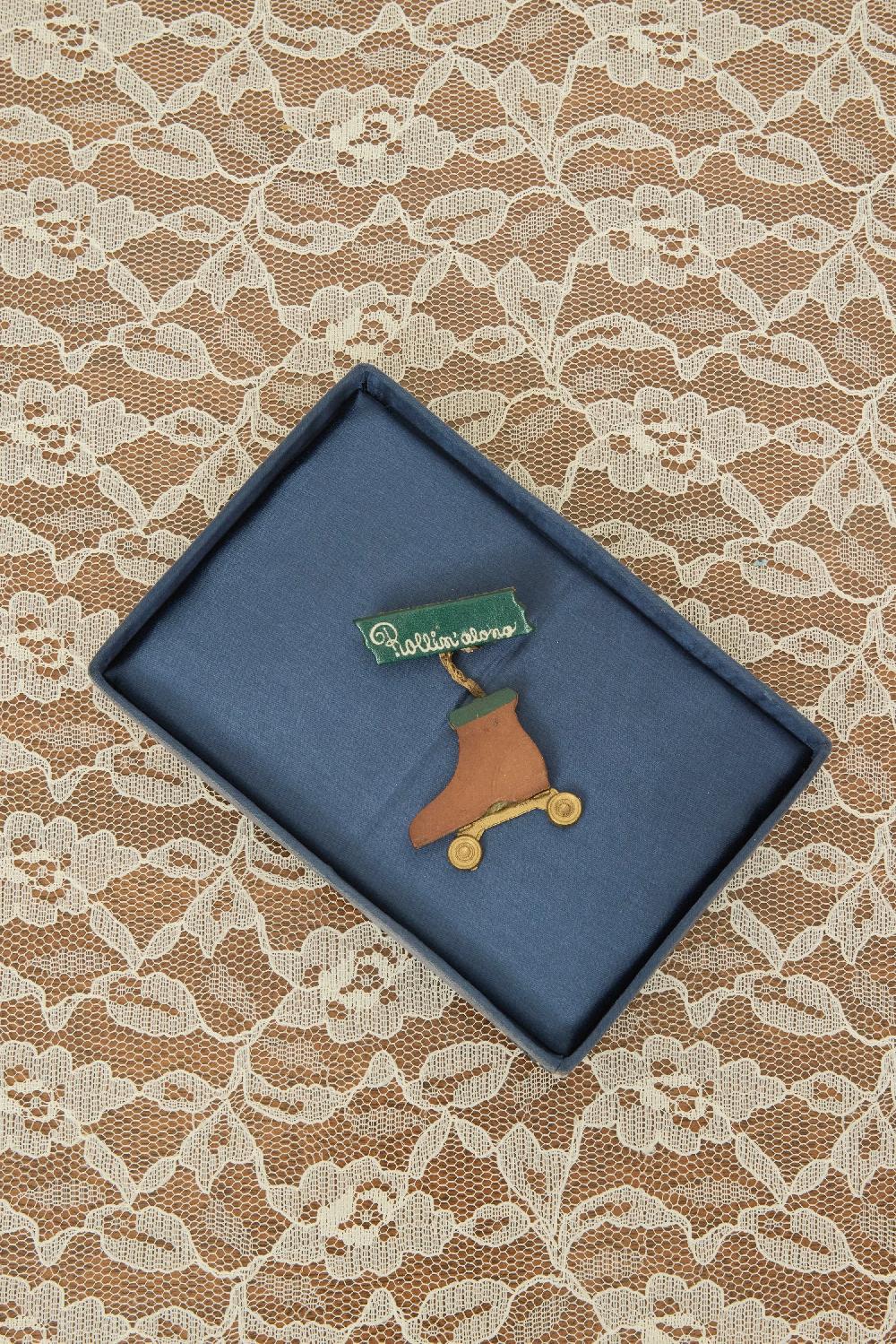 tanner fletcher Vintage "Rollin' Along" Leather Brooch (Single Skate)