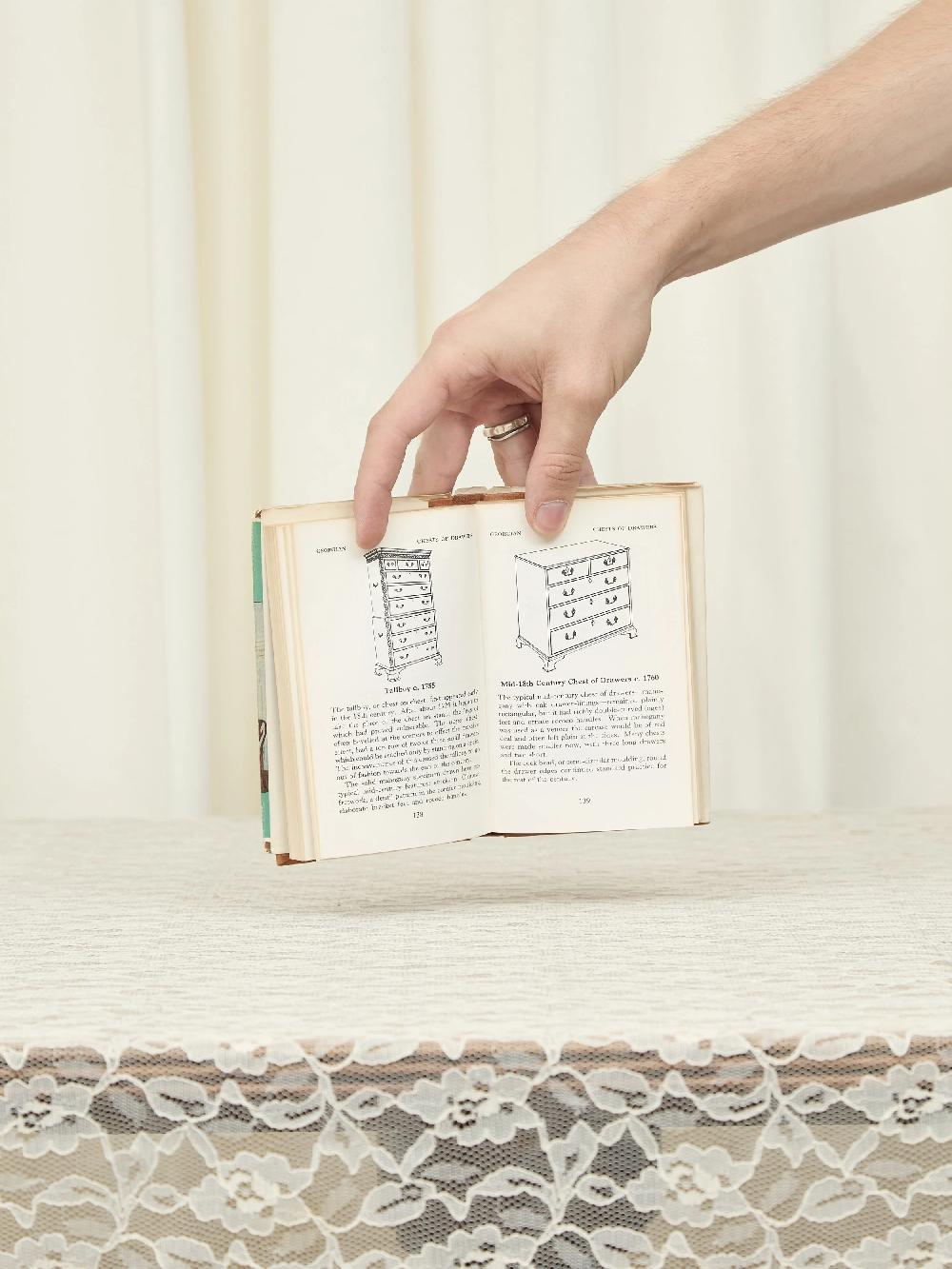 Tanner Fletcher Vintage The Observers Book Of Furniture Book