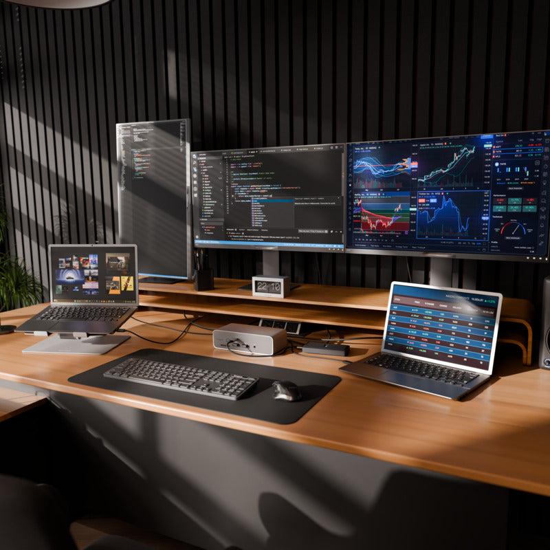 Targus Thunderbolt™ 5 Triple Video 8K EcoSmart™ Dock With 140W EPR